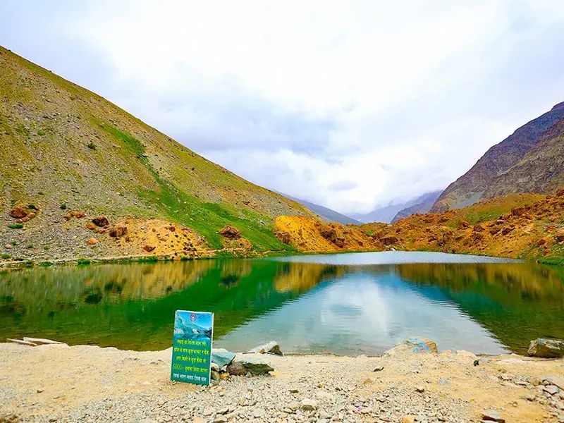 Deepak Tal on the Manali to Leh highway